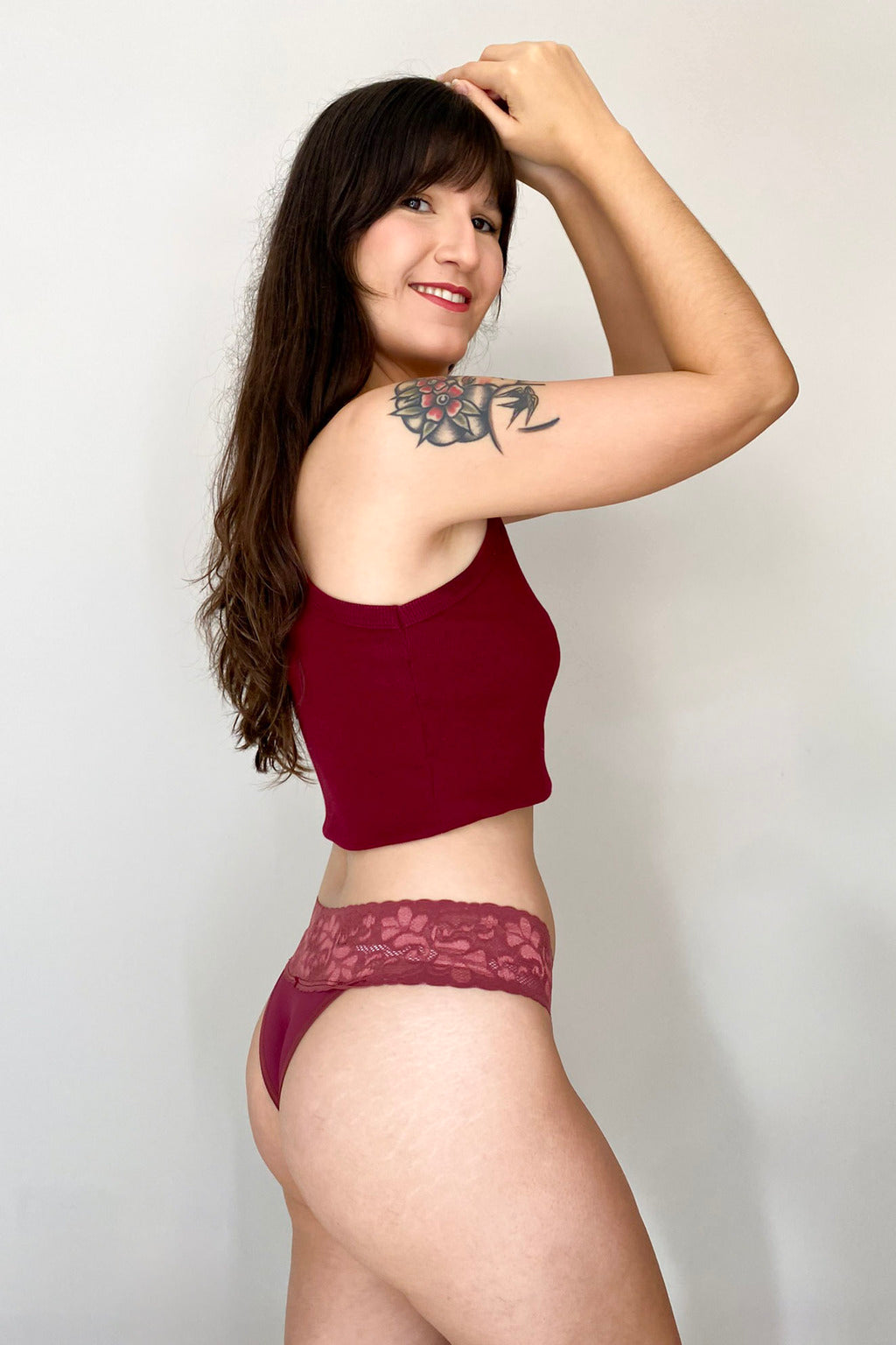 Calcinha Básica De Cós Em Renda Mary