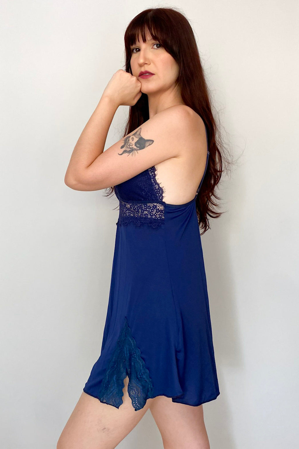 Camisola Em Liganete Stela Com Detalhes Em Renda- Azul Marinho