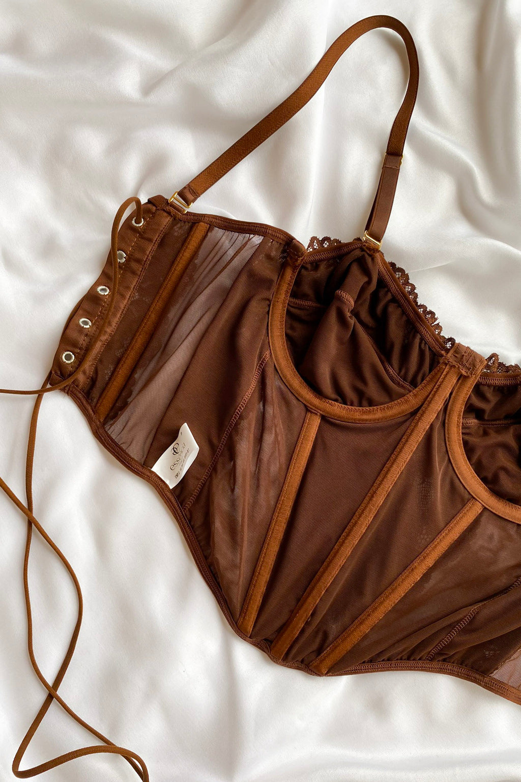 Corselet Em Renda Com Tule Savanna- Marrom