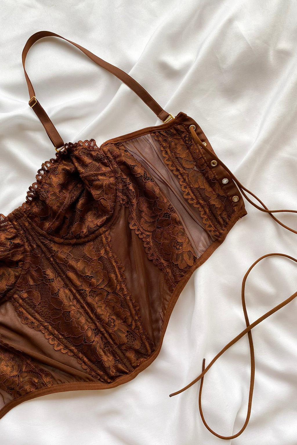 Corselet Em Renda Com Tule Savanna- Marrom