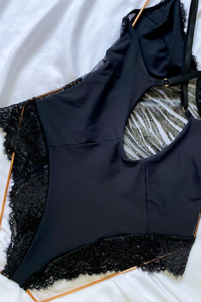 Body Feminino Elegance Em Tule Com Recortes Em Renda e Brilho Sem Bojo- Preto