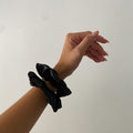 Scrunchie de Cetim - BRINDE