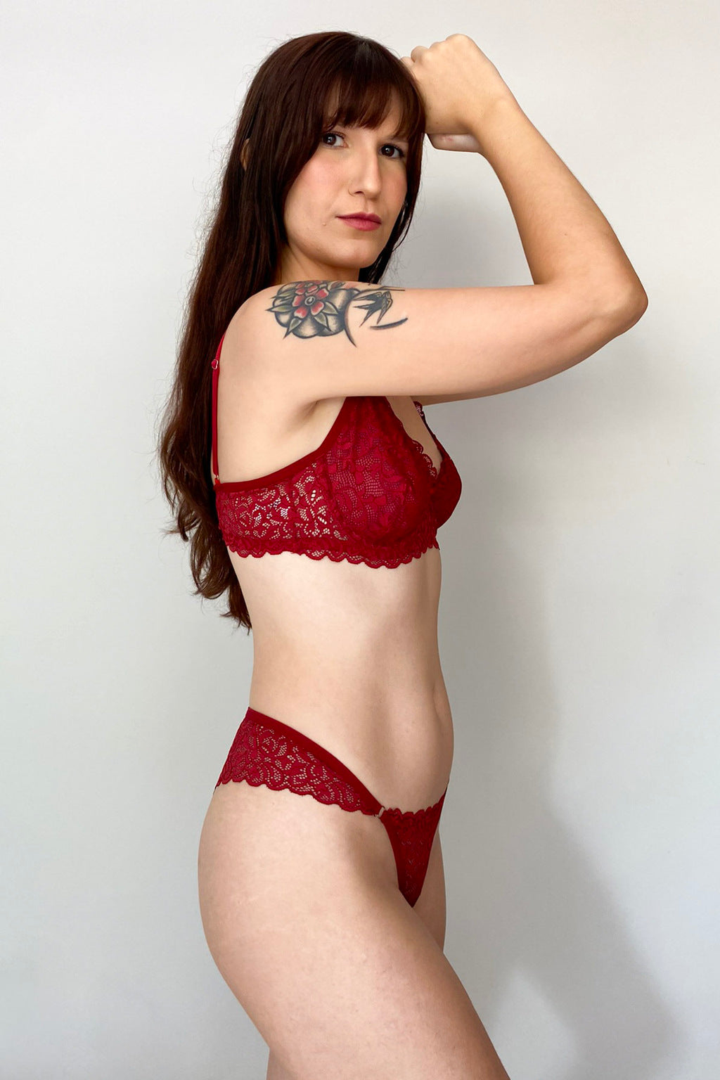 Conjunto De Lingerie Essencial Em Renda Sem Bojo Com Aro de Sustentação- Vermelho