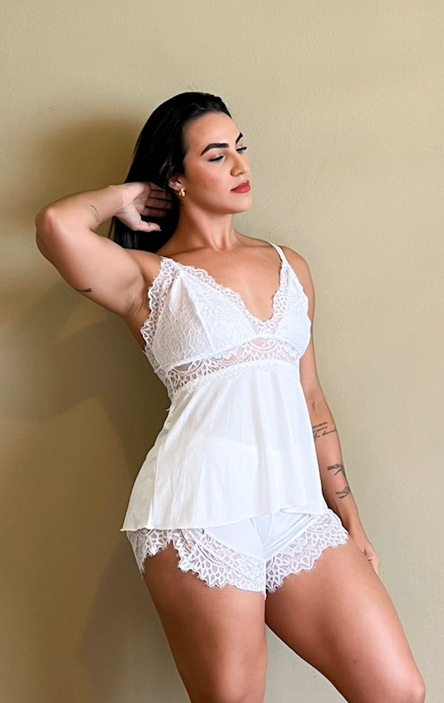 Short Doll Alva Em Liganete Com Renda Chantilly – Branco