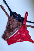 Calcinha Kiss Em Renda Com Regulagem