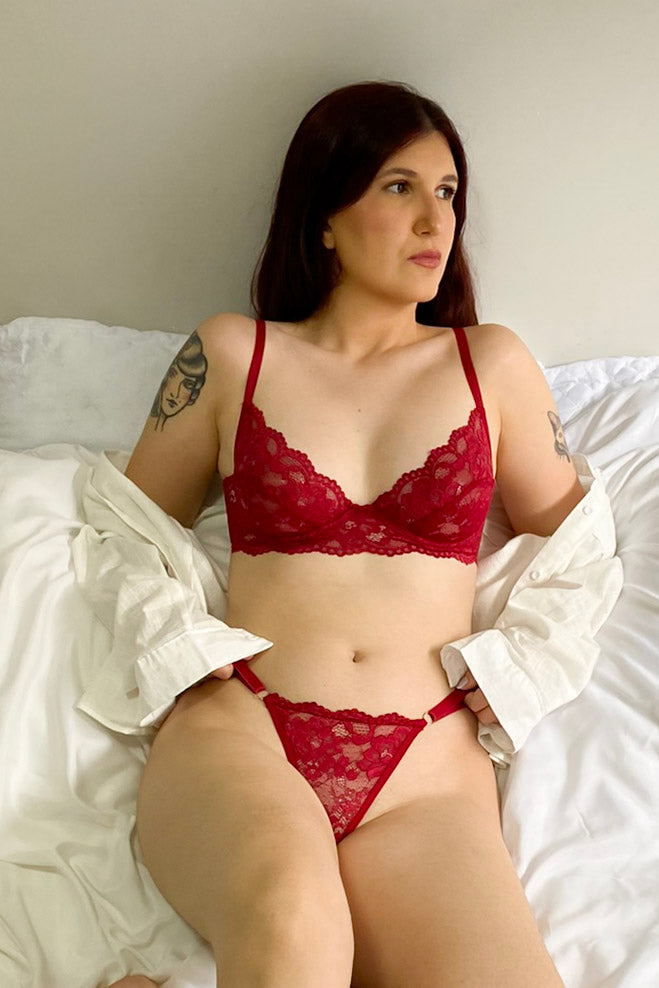 Conjunto De Lingerie Ravena Em Renda Sem Bojo Com Aro de Sustentação- Vermelho