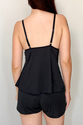 Short Doll Em Liganete Aurora Com Detalhes em Renda- Preto