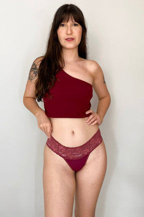 Calcinha Básica De Cós Em Renda Mary