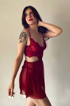 Camisola Em Tule Fino Sensações Com Detalhes Em Renda- Vermelha